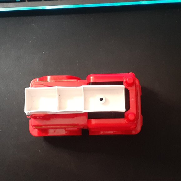 NEW!! Rescue Engine Fire Truck Wheel Action with Latter - Great Pretend Play!! - Picture 5 of 6